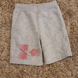 Boys UA shorts size 6